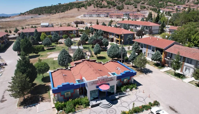Eynal Kaplıcaları
