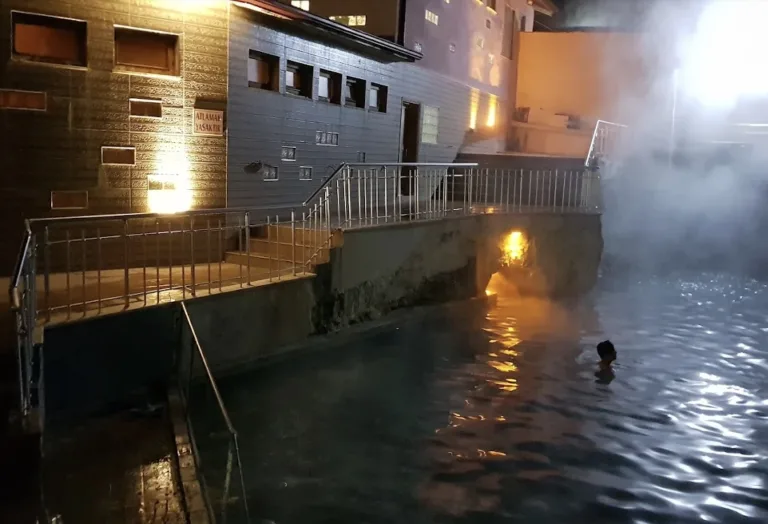 “Dereli kaplıcaları nerede, nereye ait, suyu kaç derecedir, Dereli Kaplıcaları neye iyi gelir, Dereli kaplıcaları fiyatları ve apart–pansiyon imkânları nasıldır?”